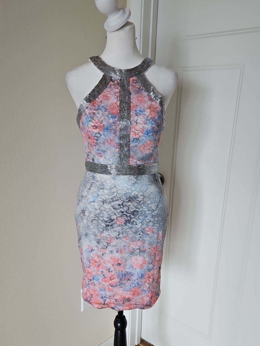 Size 6 Blue/Pink/Gray High Neck Beaded/Floral Lace Mon Cheri Cocktail Dress